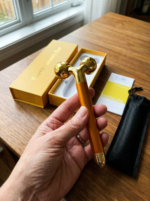 Photo 4 - Product in Hand.png